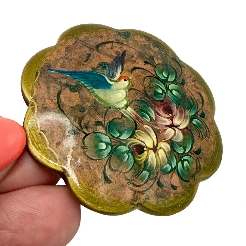 Vintage Hand Painted Wood Bird Floral Brooch Signed Lacquer Pin 2" Euro Folk Art - Picture 4 of 5